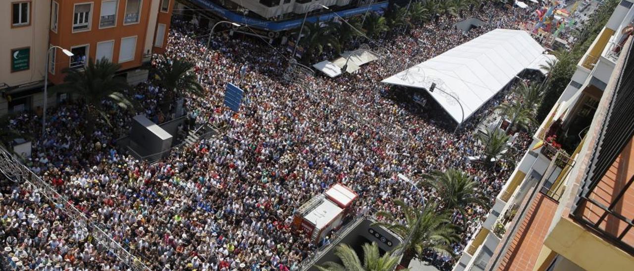 Alicante, a reventar