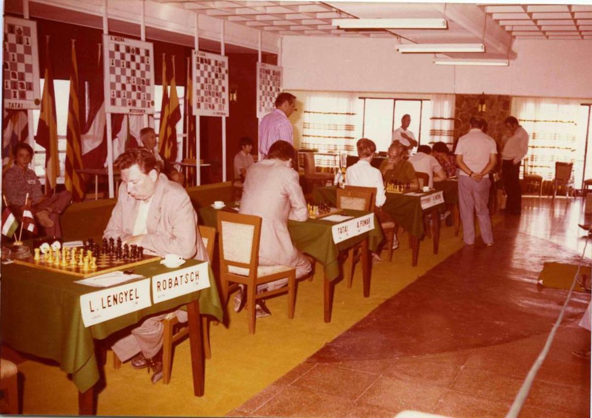 Primer Torneig Internacional d'Escacs Costa Brava a l'Hotel Piscina de Port Salvi de Sant Feliu de Guíxols el 1973
