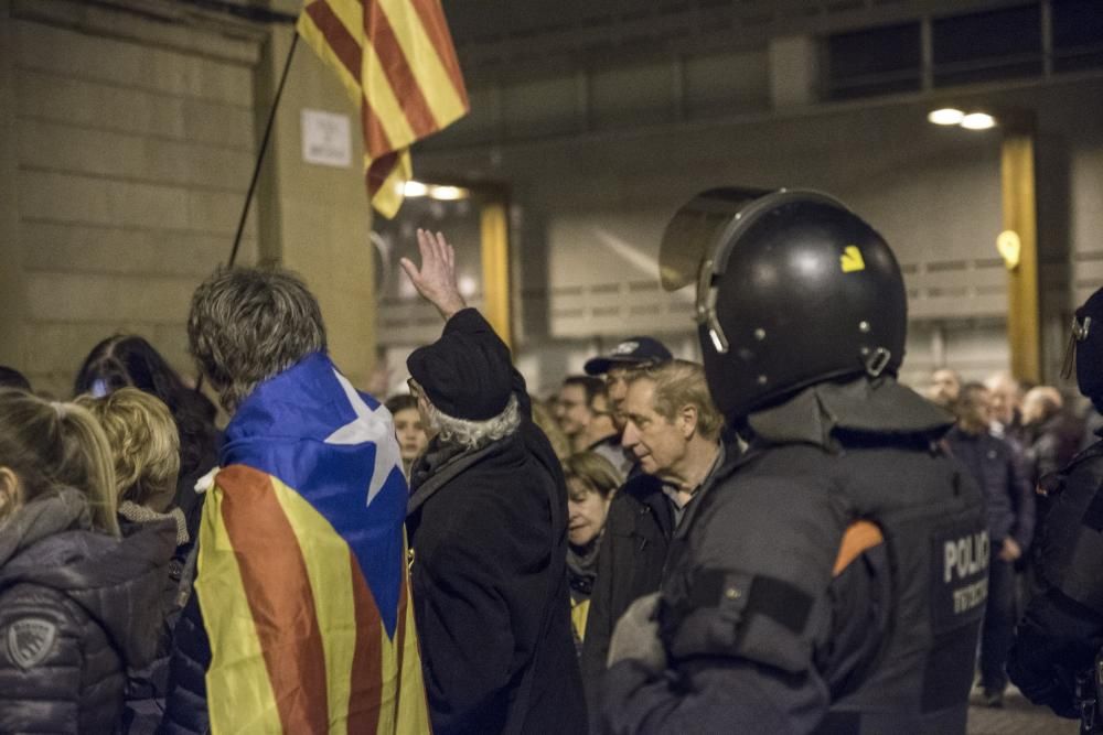 Milers de persones es manifesten a Manresa per la