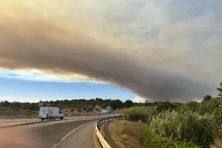 FOTOGALERÍA | Imágenes del incendio forestal de Niebla, en Huelva