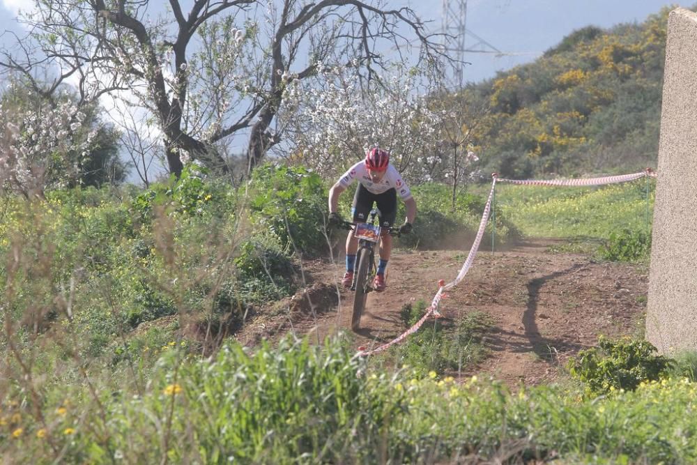 Copa Faster de bicicleta por montaña en Alumbres