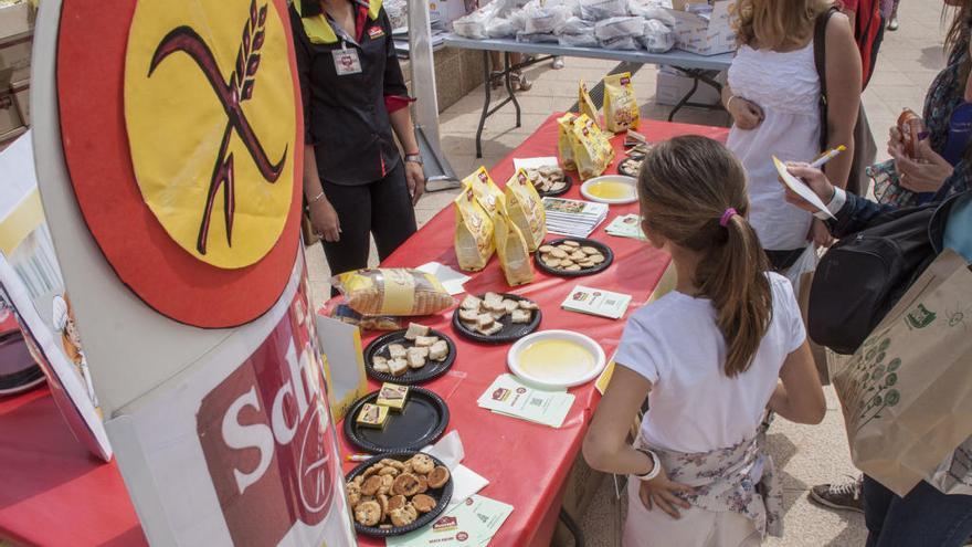 Las personas no celíacas no deben rechazar el gluten.