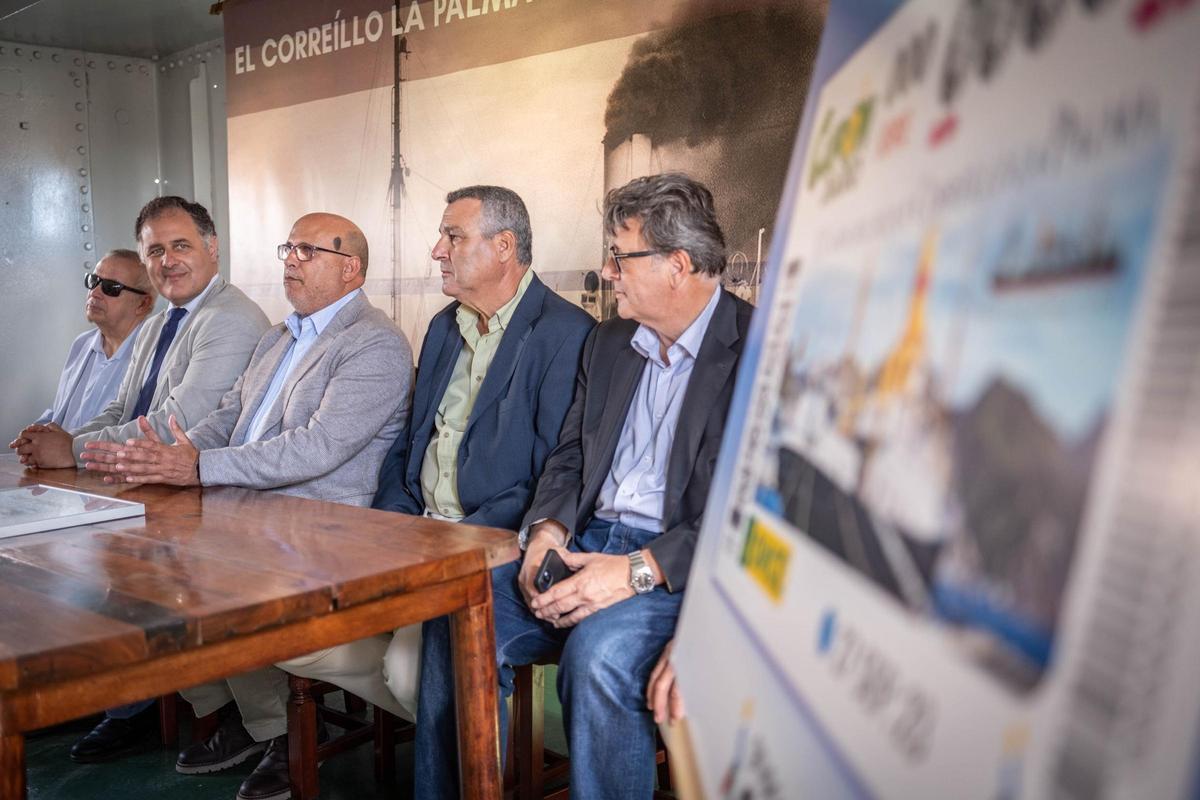 Presentación del cupón de la once conmemorativo del Correíllo La Palma