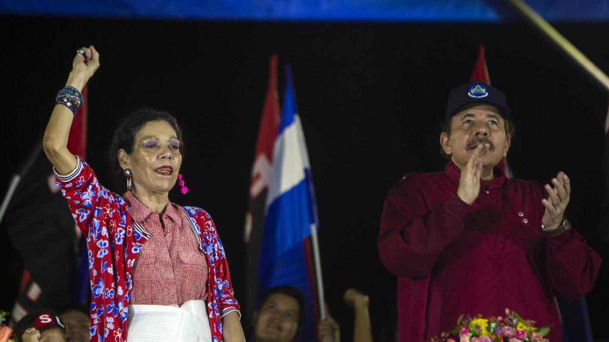 Daniel Ortega y su esposa, Rosario Murillo, en una imagen de archivo.