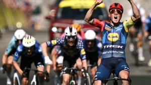 El Tour es converteix en una paella amb la victòria del danès Pedersen