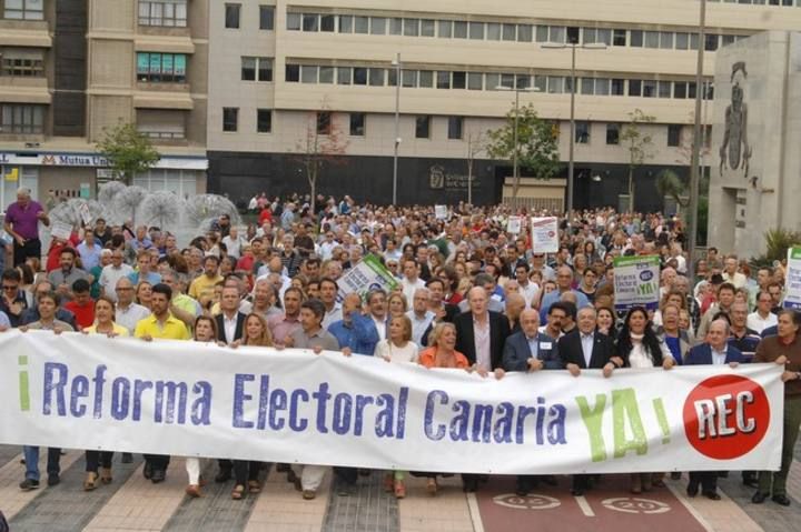 MANIFESTACION REFORMA ELECTORAL CANARIA