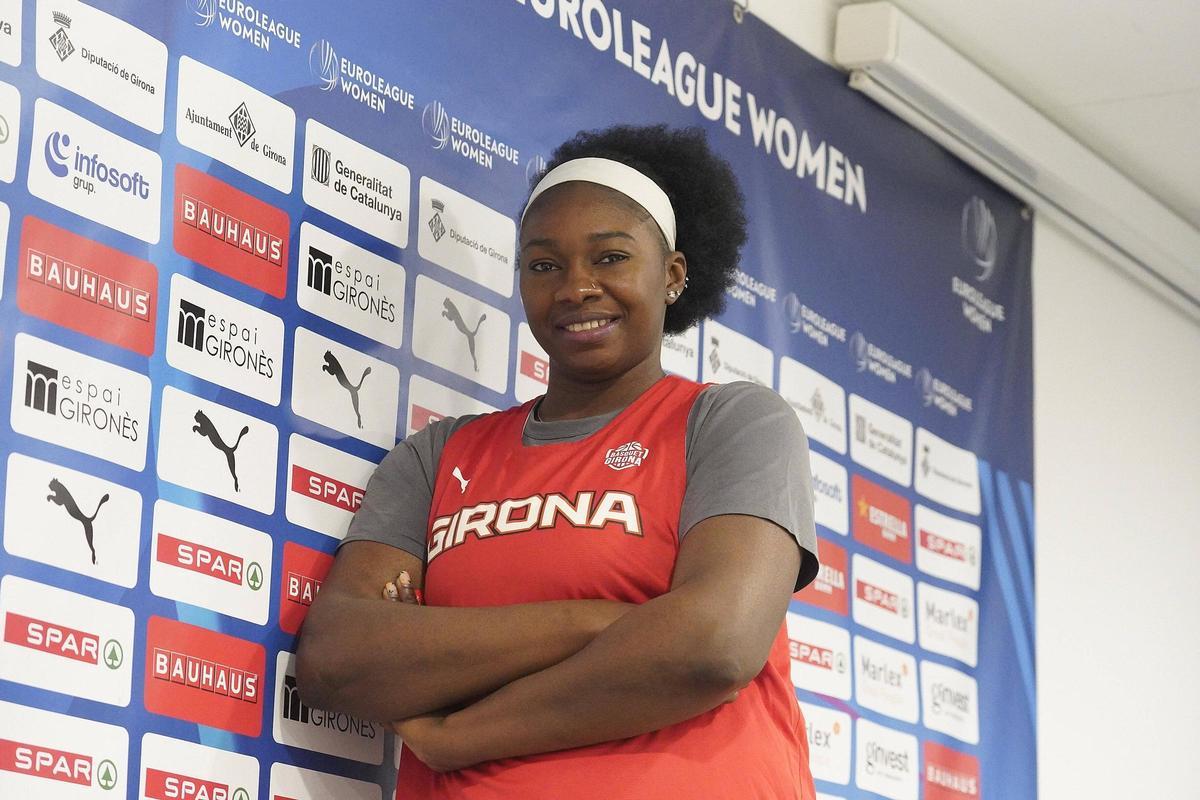 Coulibaly a la sala de premsa de Fontajau