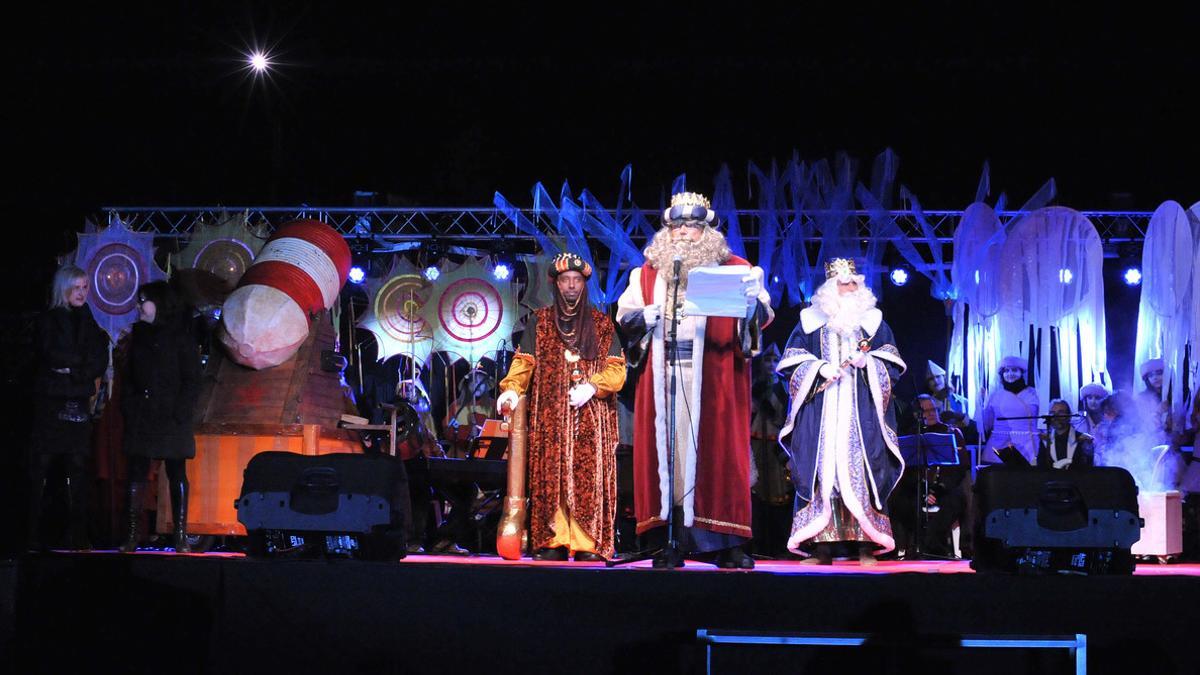 Los Reyes Magos, a su llegada a Esplugues en 2016.