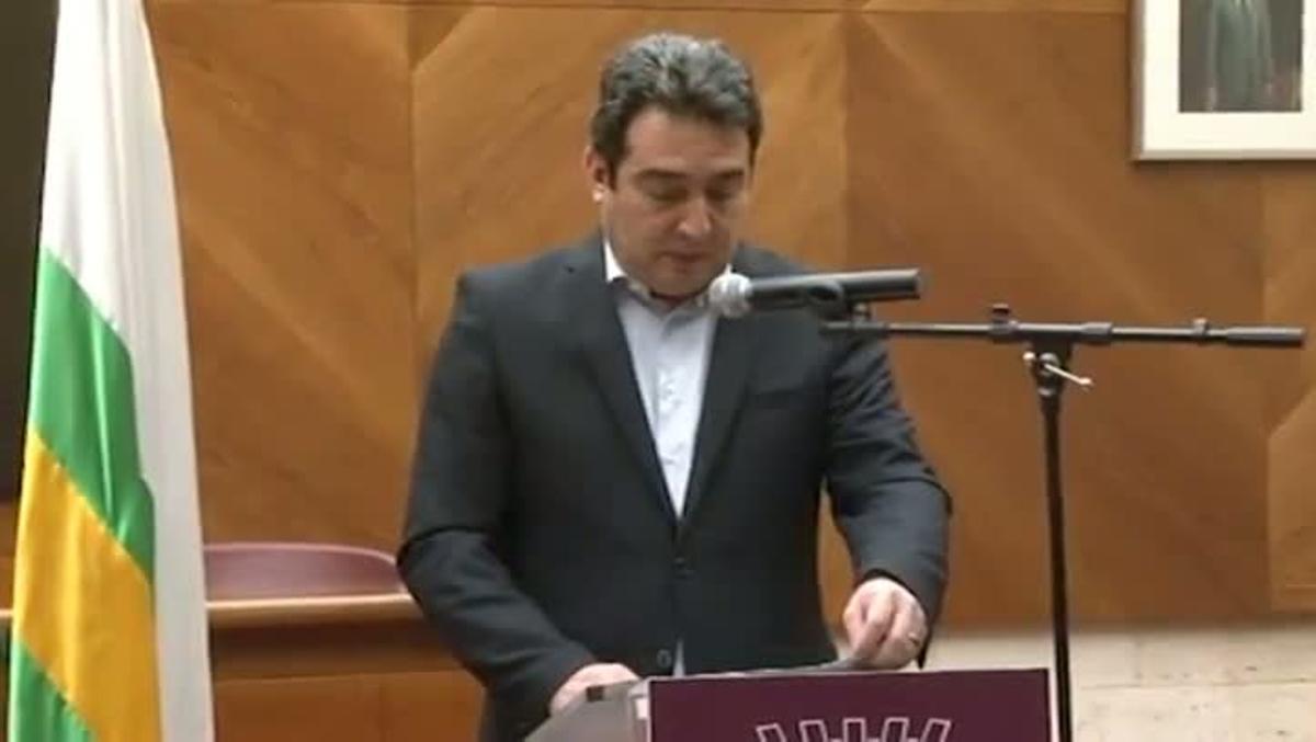 Vídeo de la dimissió de Manel Bustos com a alcalde de Sabadell.