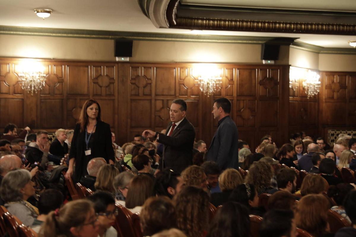 Así fue el emocionante estreno de "Campeones" en el teatro Filarmónica de Oviedo