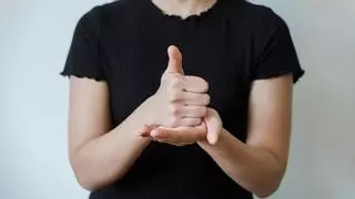 CCOO denuncia que las intérpretes de lengua de signos afrontan el inicio de curso sin conocer aún sus destinos