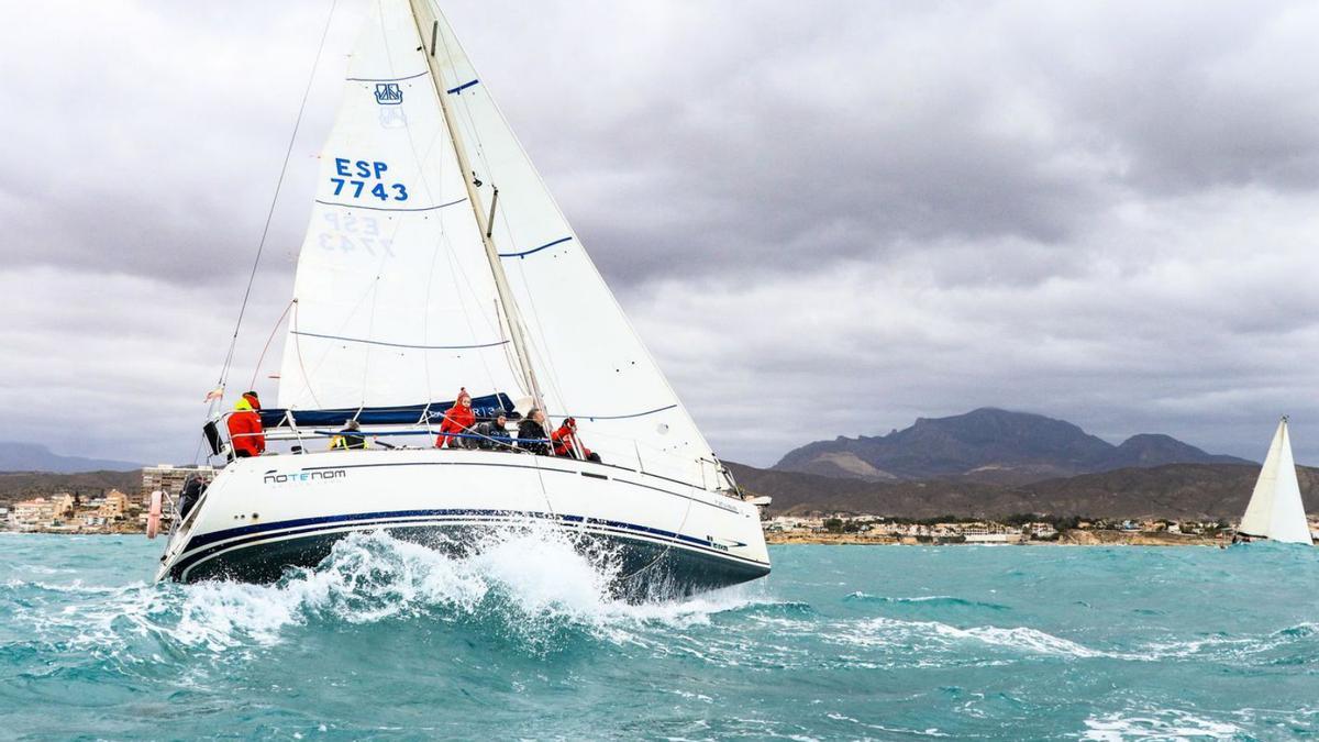 Las pruebas de vela crucero son espectaculares.