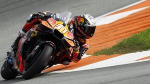 Pedro Acosta (KTM) ha sido, hoy, el mejor en el primer día del GP de Valencia.