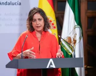 La Junta de Andalucía aprueba ampliar la plantilla del SAS en 2.382 profesionales