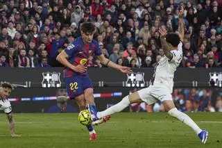 Marc Bernal ya pone en pie el Spotify Camp Nou