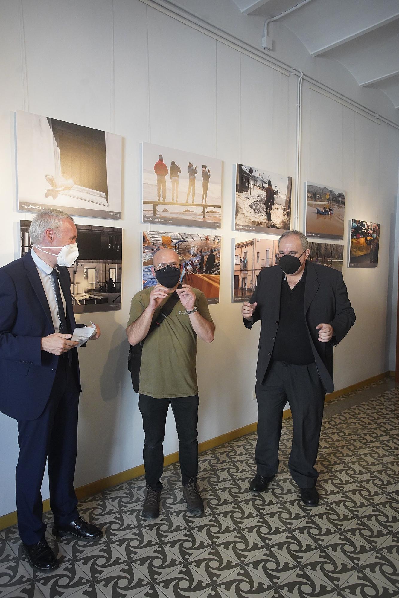 La cara més (in)humana de la pandèmia protagonitza l’exposició Rahola Foto 2021