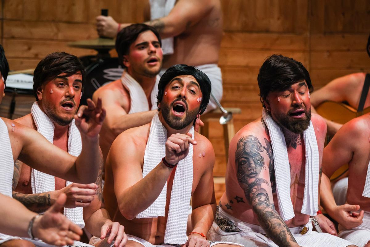 La murga de Roquetas 'Los ahumaos', en la segunda preliminar del COAC 2026 del Carnaval AOS_-_COAC_MLG_2026_-_006