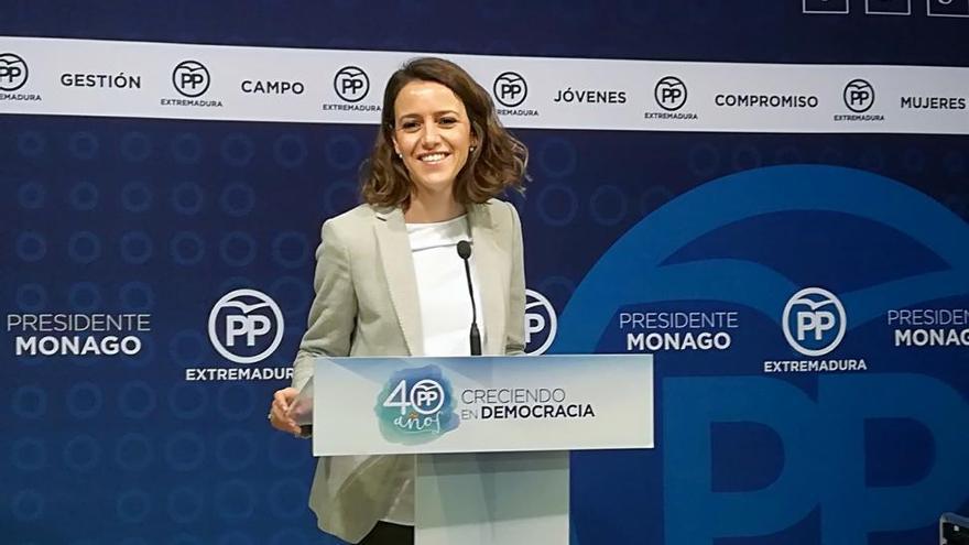 Monago encabeza una delegación de extremeños que acudirá a Cataluña como agentes electorales