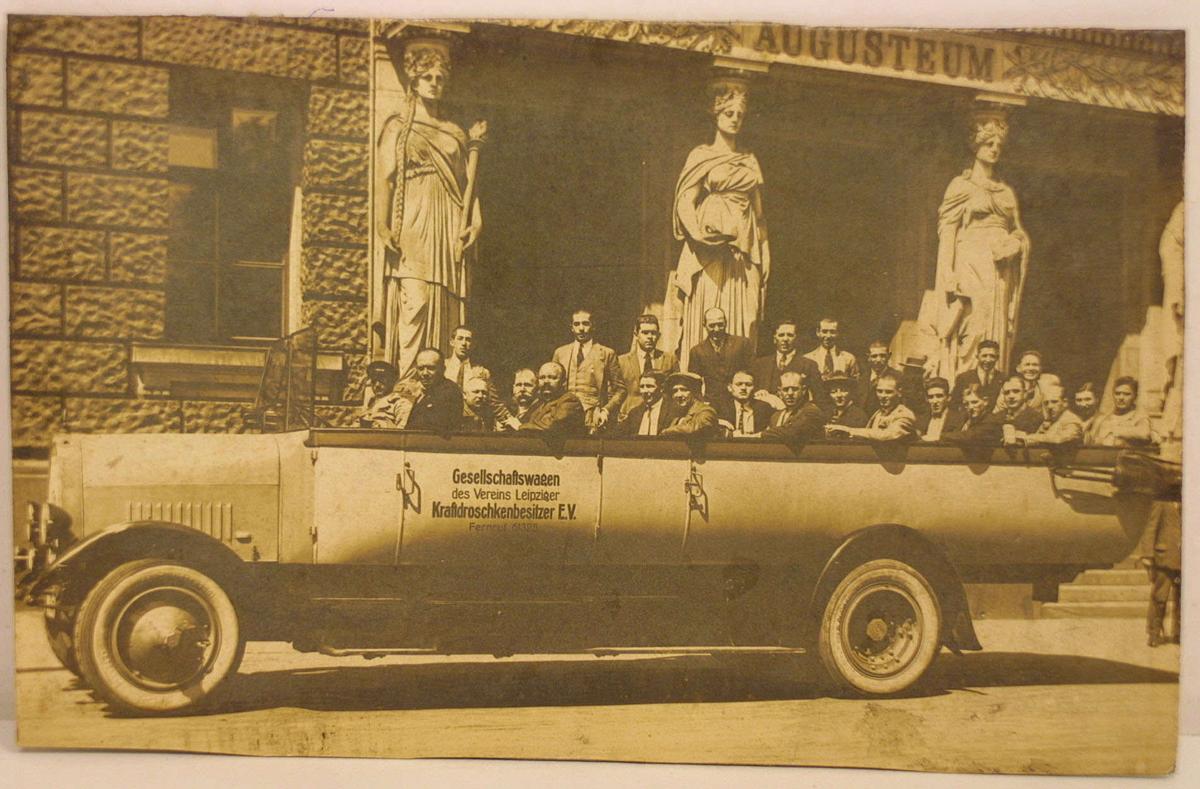 Los jugadores en Leipzig, Alemania, paseando por la ciudad