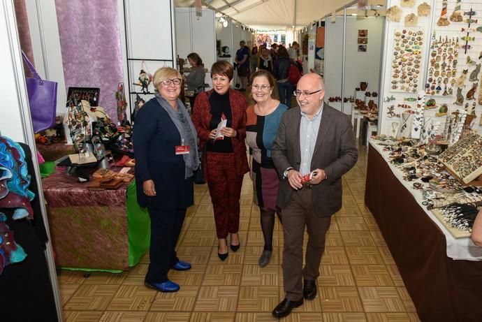 Inauguración de la Feria de Artesanía en San Telmo