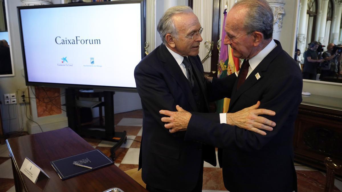 Isidro Fainé y Francisco de la Torre, tras anunciar la llegada de un nuevo Caixaforum a la ciudad de Málaga.