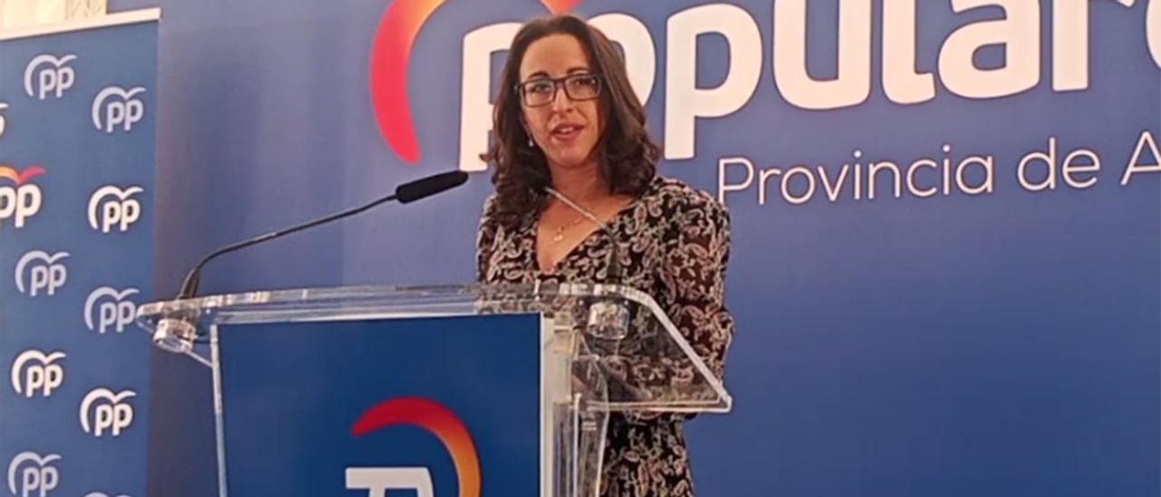 Rocío Gómez es proclamada como la primera mujer presidenta del PP de Altea