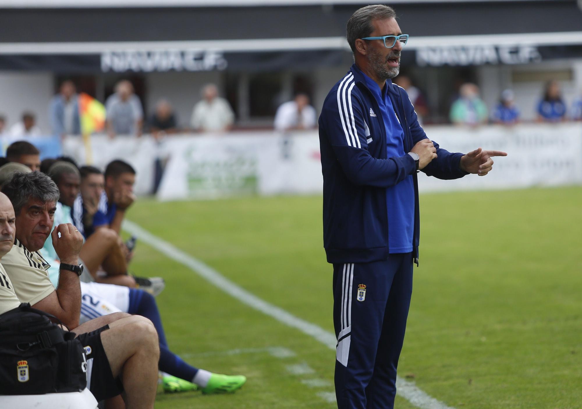 En imágenes: El Oviedo empata sin goles en el primer amistoso de pretemporada