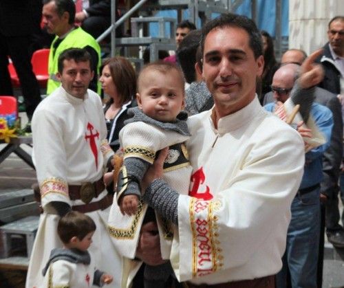 Bando cristiano infantil en Caravaca de la Cruz