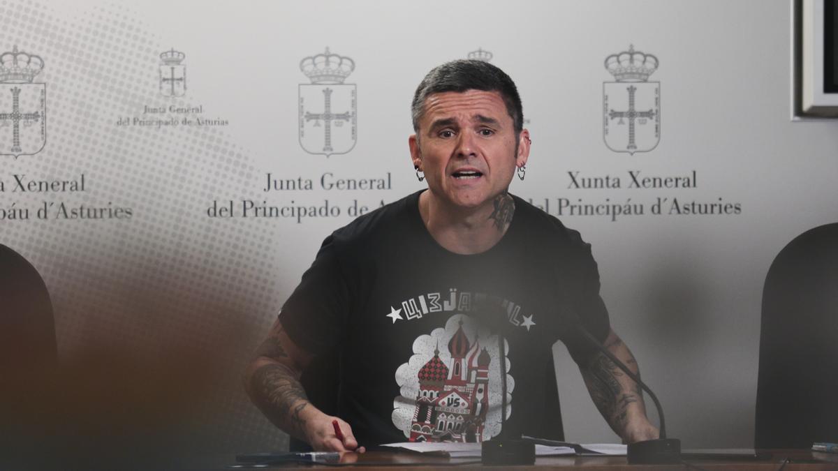 RAFAEL PALACIOS, EN LA SALA DE PRENSA DE LA JUNTA.