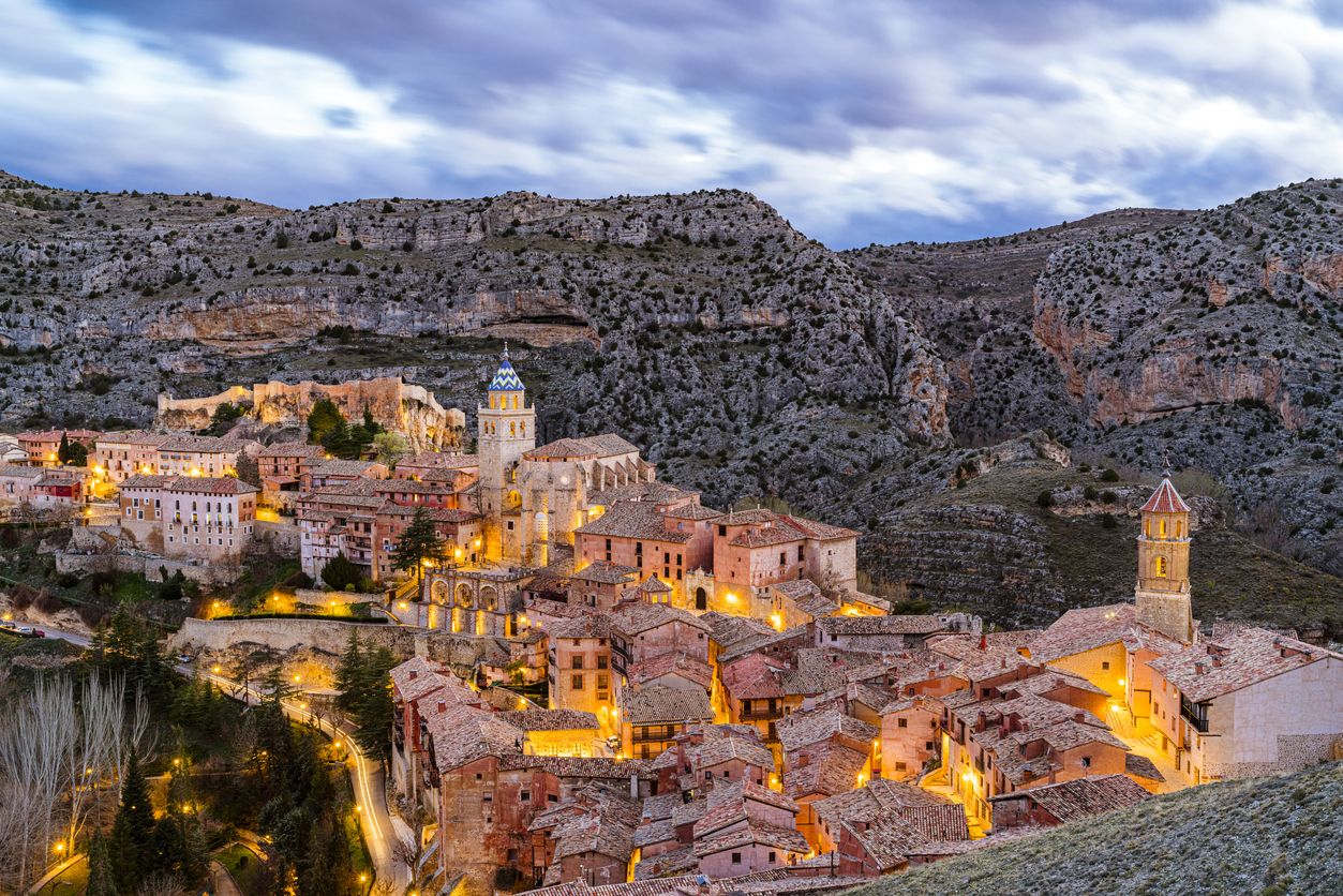 Son muchos los pueblos de España que podemos visitar por un precio muy económico