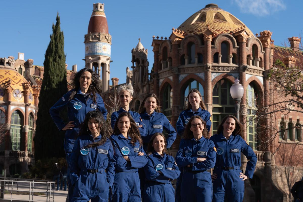 (Foto de ARCHIVO) Las científicas de la misión posan durante la presentación de la misión científica Hypatia II, en el Recinto Modernista de Sant Pau, a 28 de enero de 2025, en Barcelona, Cataluña (España). La misión en la que participan nueve científicas, estudiará los efectos de una simulación en Marte en el cuerpo de la mujer con el fin de encontrar soluciones para sobrevivir en un mundo con muy poca agua y cómo cultivar alimentos en condiciones extremas. La misión se llevará a cabo entre el 2 y el 15 de febrero del 2025 en la estación análoga The Mars Desert Research Station (MDRS), donde se simulan las condiciones de vida en el Planeta rojo. David Zorrakino / Europa Press 28/01/2025. 28 ENERO 2025;PRESENTACIÓN;CIENCIA;MISIÓN;2025 en IMÁGENES;