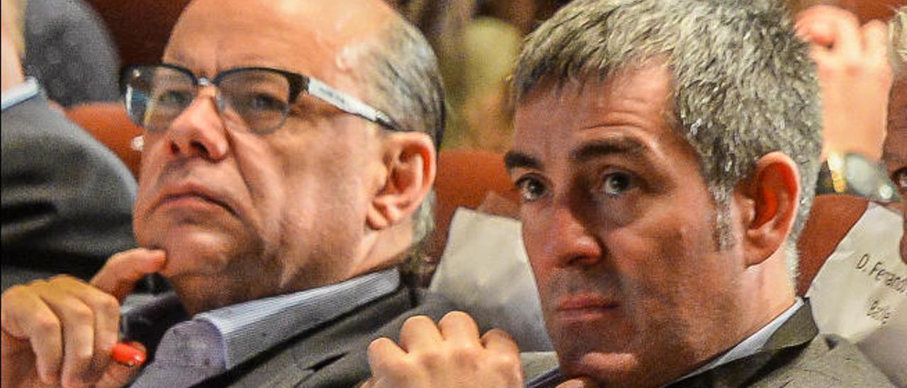 CC abre la negociación con el PP con un pulso sobre la fórmula del pacto