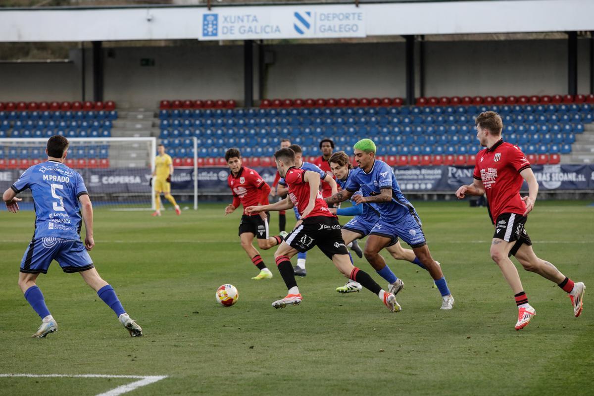 Las imágenes del Ourense - Mérida