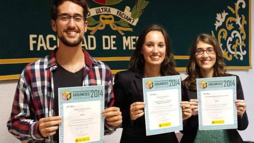 El ministerio premia a tres alumnos de la UPV