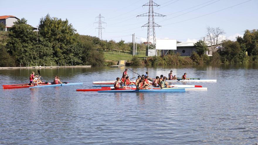 Cuenta atrás en Corvera para arrancar sus proyectos deportivos: nuevo hangar de remo en Trasona, gradas en el instituto de Los Campos y vestuarios en Villa