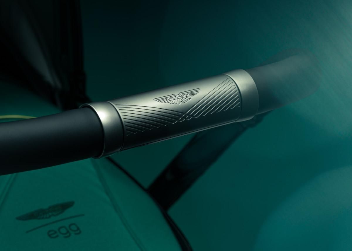 Detalle del Aston Martin egg3