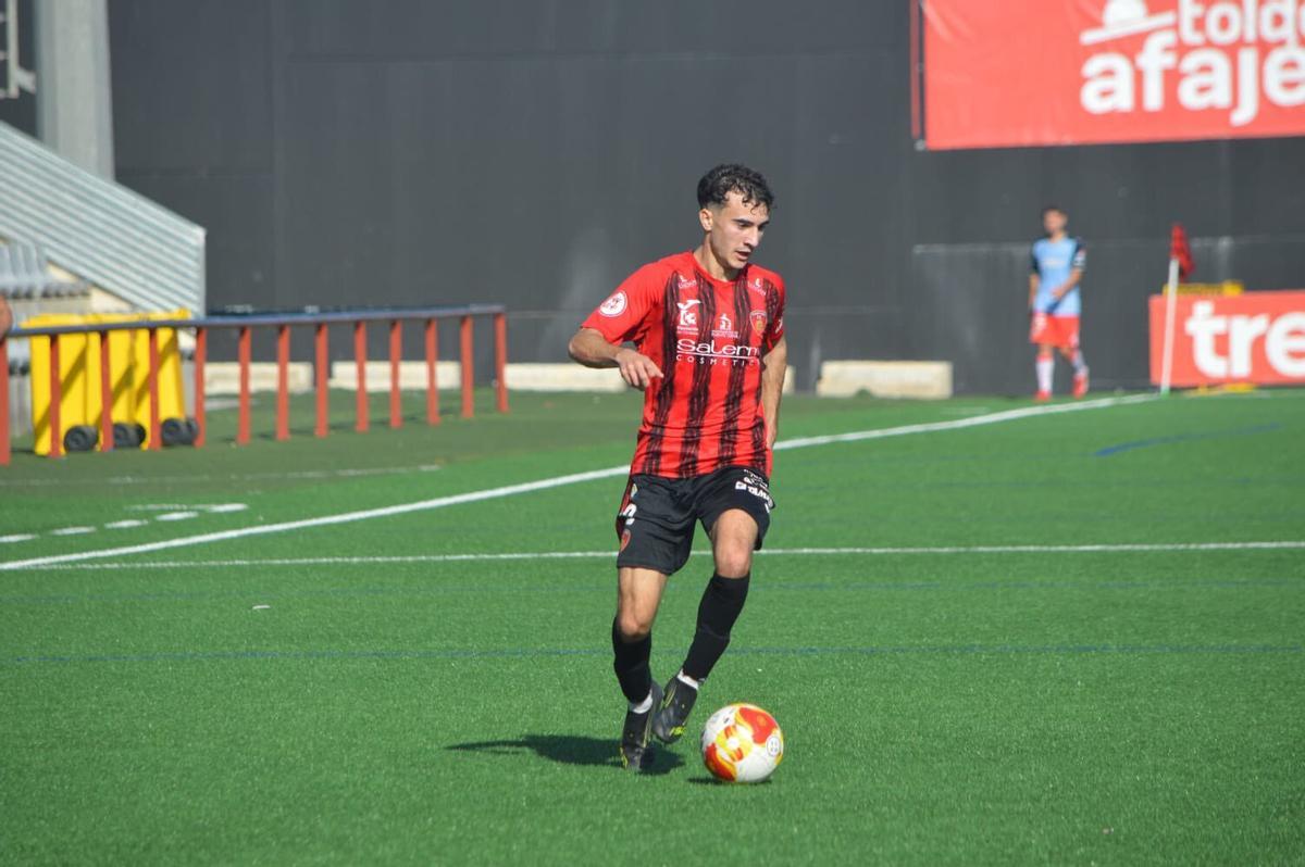 Lance del encuentro entre el Salerm y el Almería B en el Manuel Polinario.
