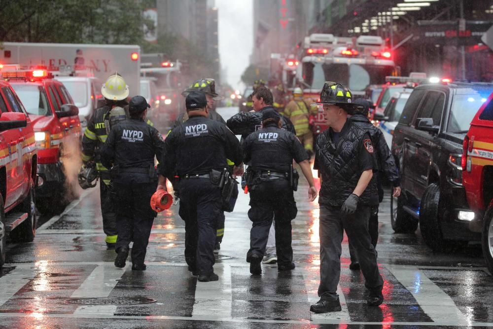 Un helicóptero se estrella en Manhattan