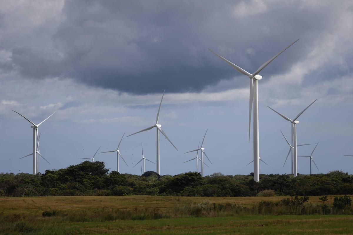 Turbinas eólicas en una imagen de archivo.