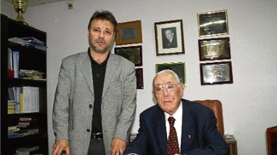 Esteve Blanch (a la dreta), amb el seu fill Lluís Maria, en una imatge de l&#039;any 2008.