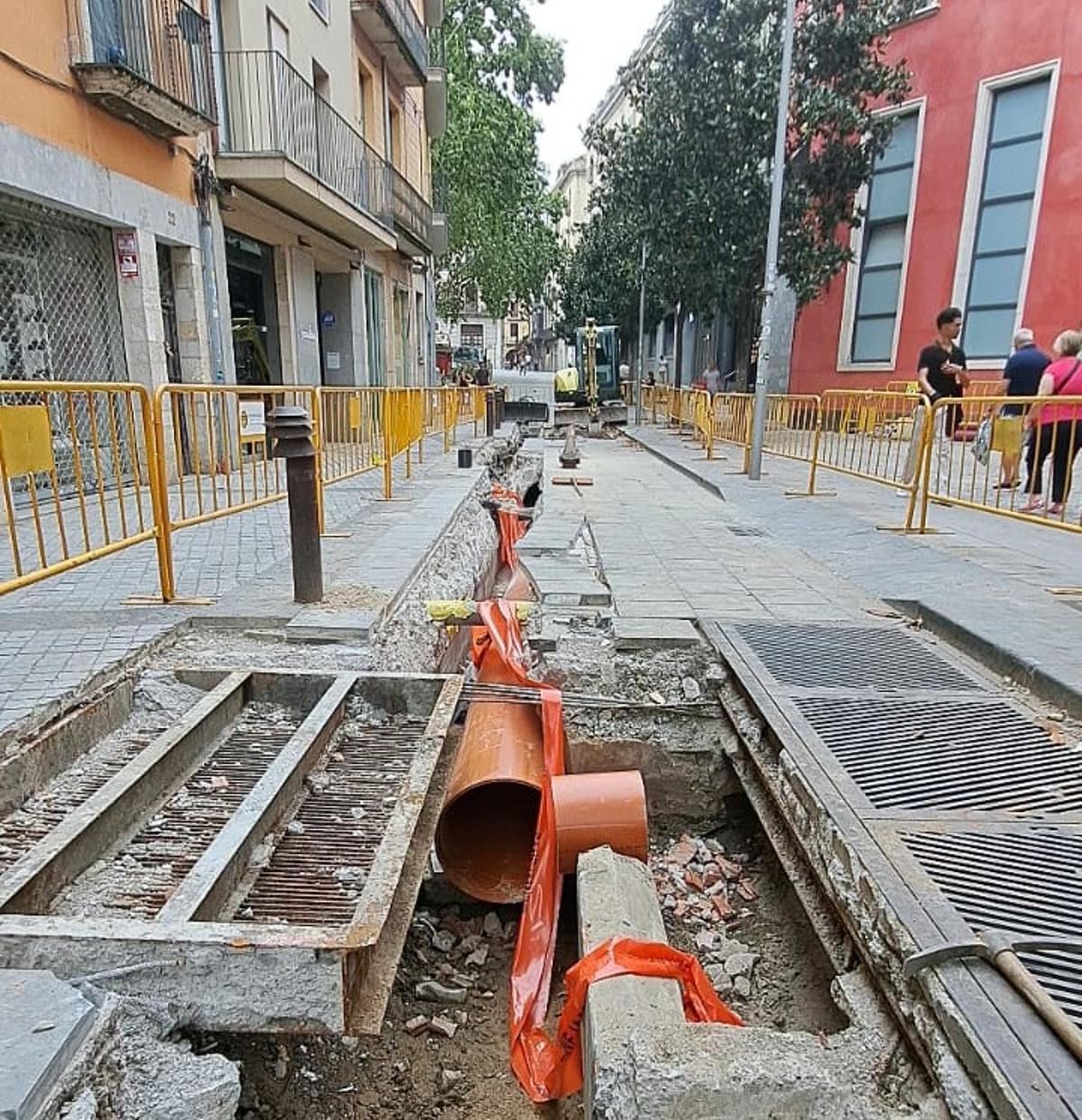 Els treballs al carrer de Santa Clara.