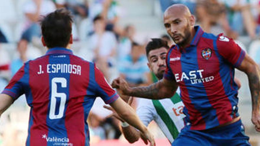 Rafael Martins, suplente el pasado sábado ante el Córdoba, es uno de los futbolistas con opciones de tener más minutos en los próximos partidos.