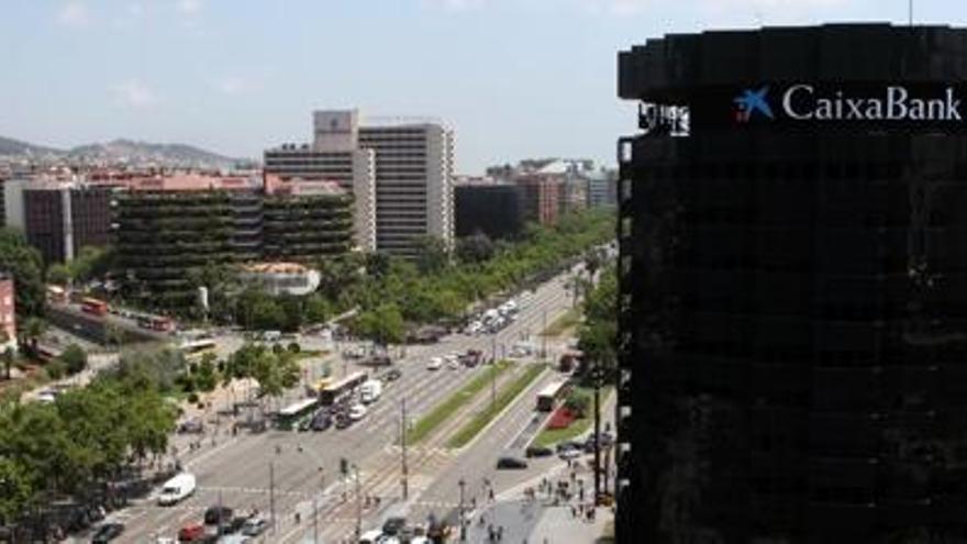 Edifici corporatiu de CaixaBank, a l&#039;avinguda Diagonal de Barcelona.