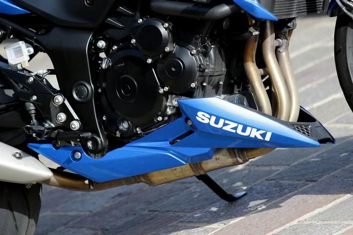 Suzuki GSX S750