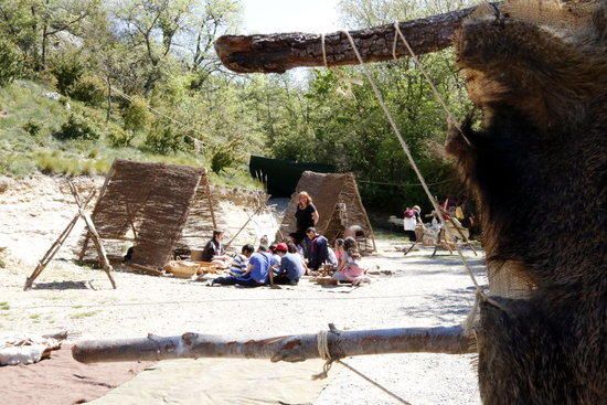 Escolars a les Coves del Toll de Moià