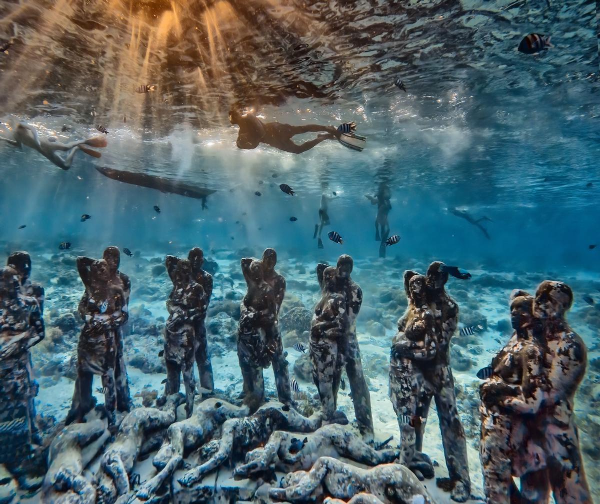 "Esculturas bajo agua", segundo premio del concurso "La Mina y La Mar" de Langreo