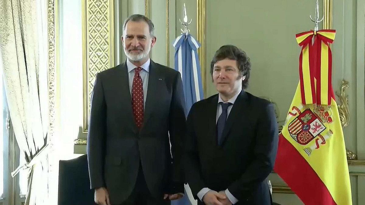 Felipe VI se reúne con Javier Milei en la Cancillería argentina