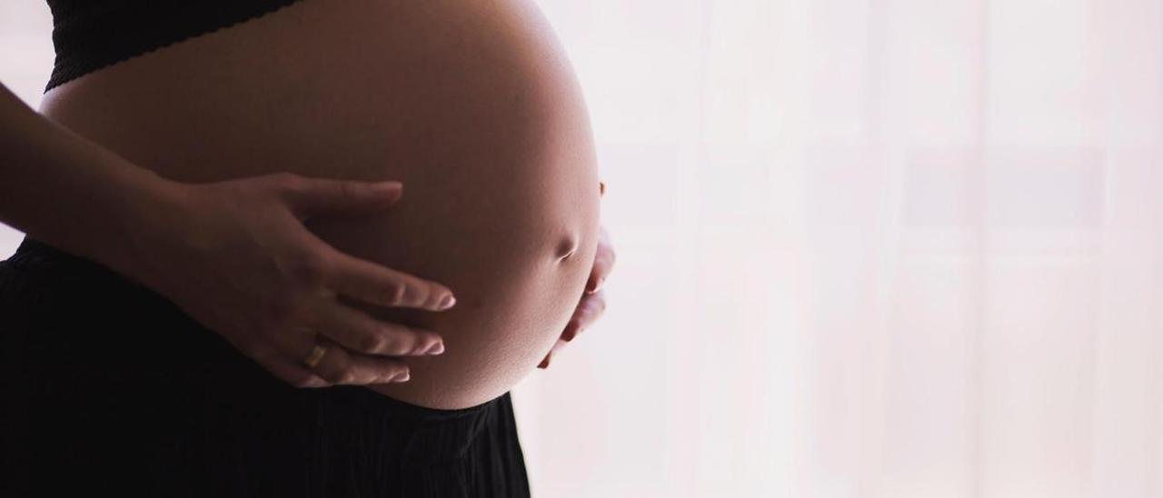 El mito del instinto maternal: &quot;Lo inventaron los hombres como forma de control&quot;.