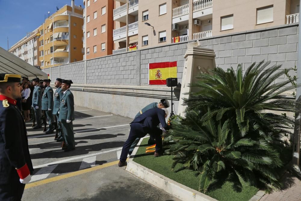 Misa y acto castrense en el cuertel de la Compañía de la Guardia Civil de Torrevieja y la Vega Baja el día de la Virgen del Pilar