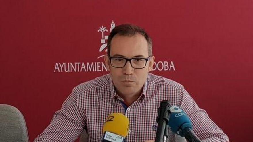 El PSOE pide al Ayuntamiento certificación oficial del número de licencias que hay sin tramitar